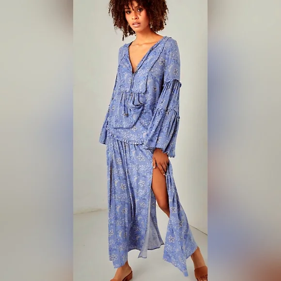 Spell and the Gypsy Collective Celestial Blouse - Picture 2 of 11